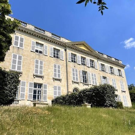 Romantique Jacuzzi, Au Chateau A 30 Min De Paris Apartment Limay Екстериор снимка