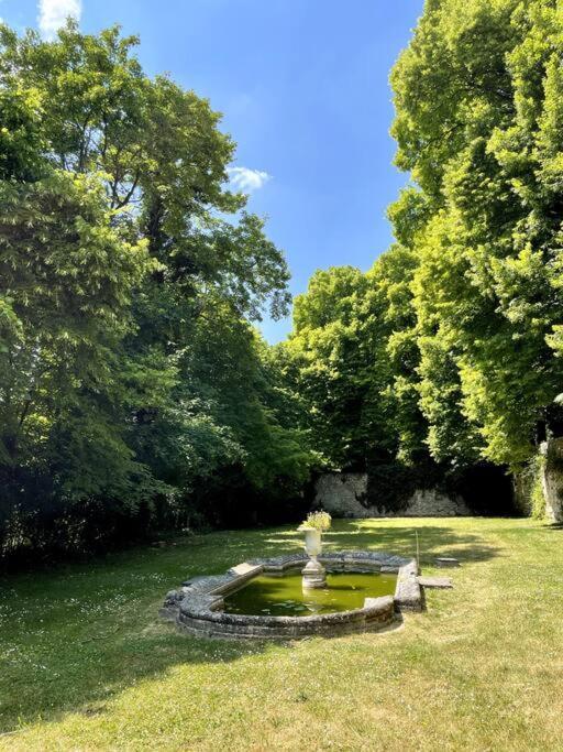 Romantique Jacuzzi, Au Chateau A 30 Min De Paris Apartment Limay Екстериор снимка